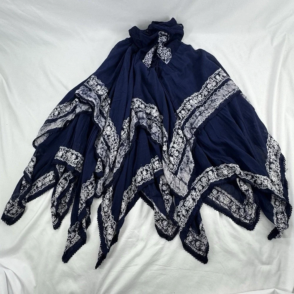 Vintage Ren Fair Peasant Dress M Embroidered Cottage Whimsical Handkerchief Hem